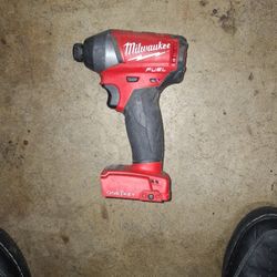 1/4 Milwaukee Hex Imact Driver (Tool Only)