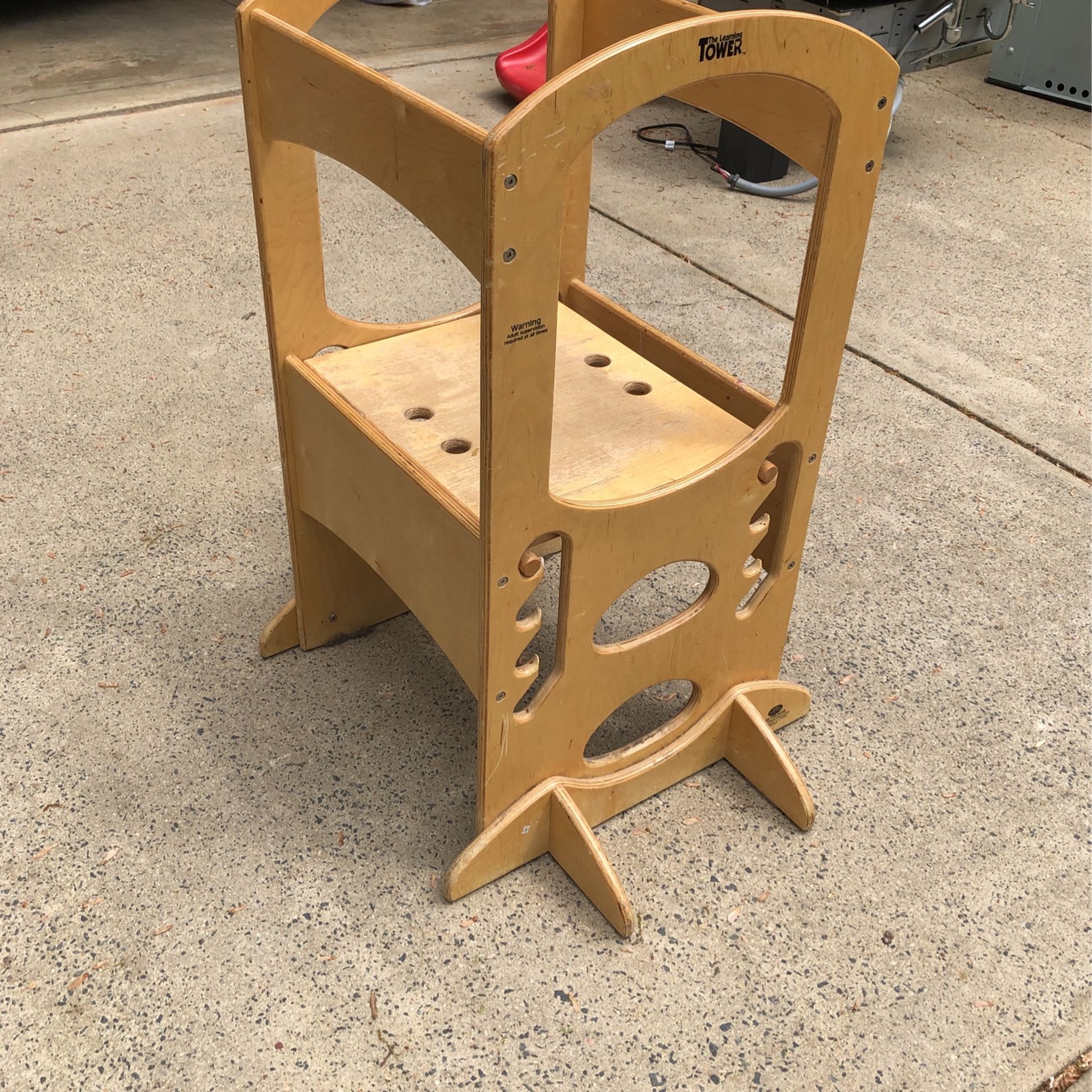 The Learning Tower - Golden Oak - Adjustable Kids Tower