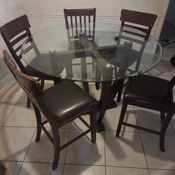 Dining Table W/ Chairs 