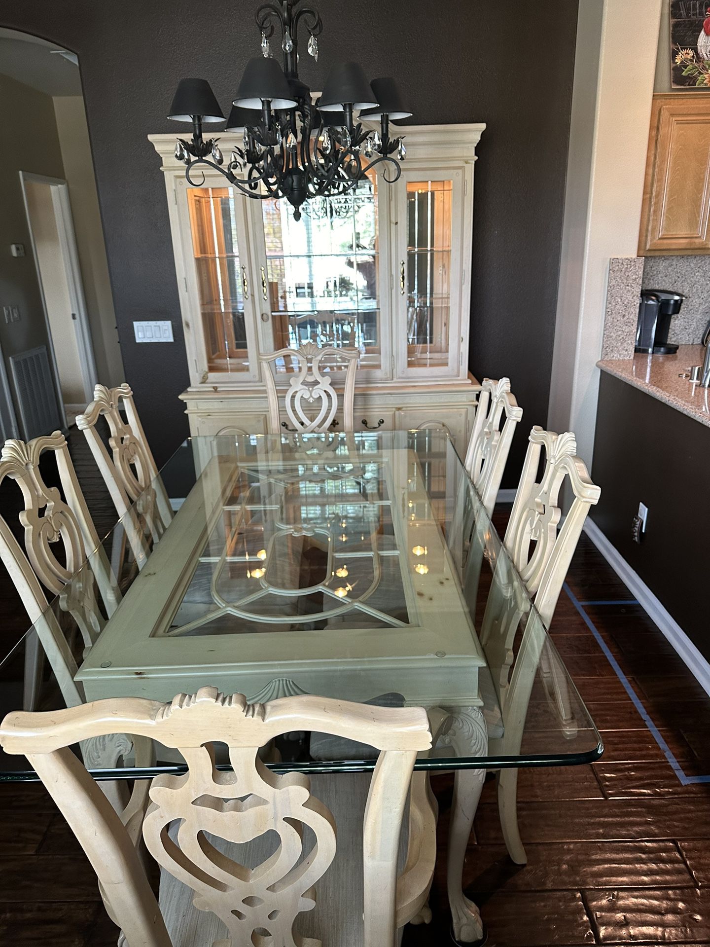 Dining Room Table, 6 Chairs  and Hutch