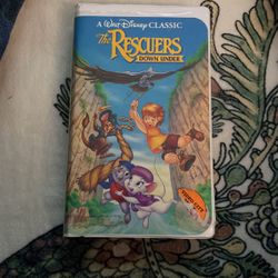 The Rescuers Down Under “black Diamond “ Vhs 