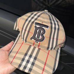 Burberry Hat 