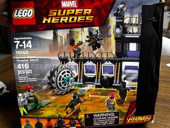 LEGO Marvel Super Heroes 76103 Corvus Glaive Thresher Attack