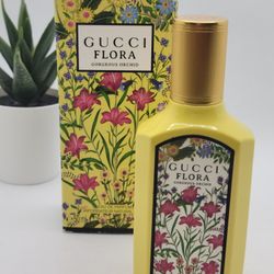 Gucci
 
Flora Gorgeous Orchid Eau de Parfum

1.6 fl 