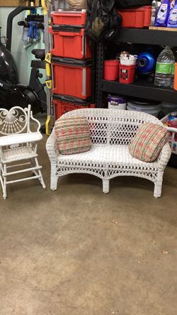 Cute toddlers vintage rattan items
