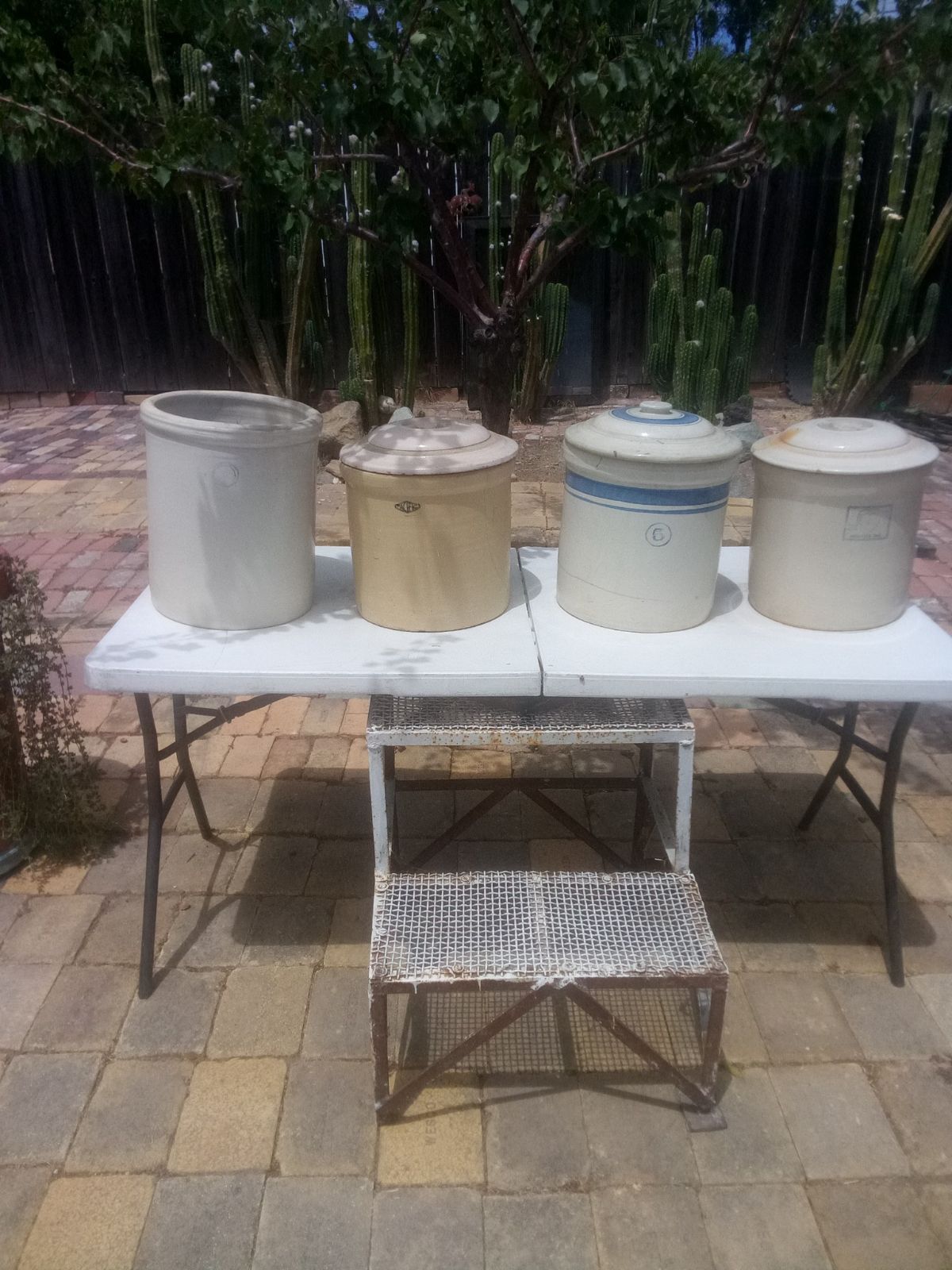 Antique Crockpots With Lids 50 Each Firm Old