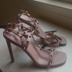 Express Heels