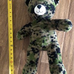 Build a Bear w/ Outfits