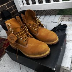 Fresh Tims(Butters) Worn 2-3 Times