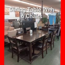 💥 Table With 6 Chairs 