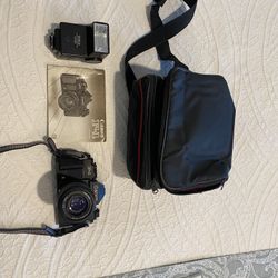 Canon F1 Camera With Tamron 70mm Zoom Lense