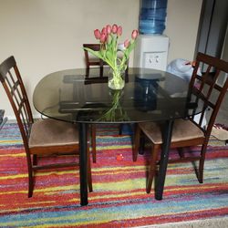 Kitchen Glass Table BEST OFFER  Needs Gone Asap