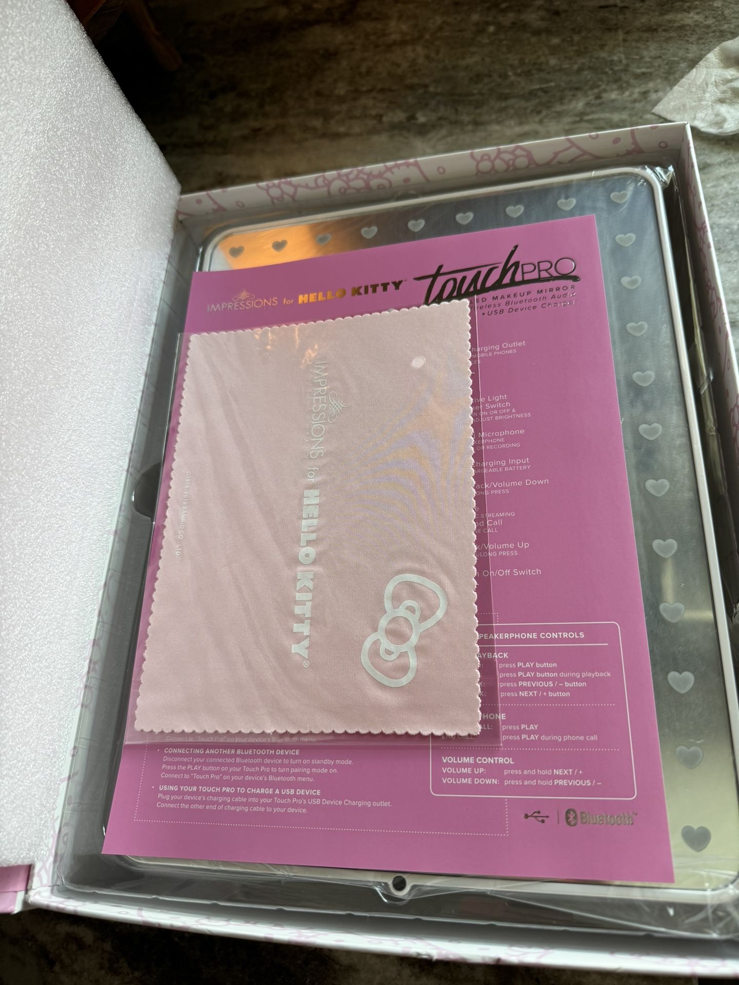 Hello Kitty, LED vanity