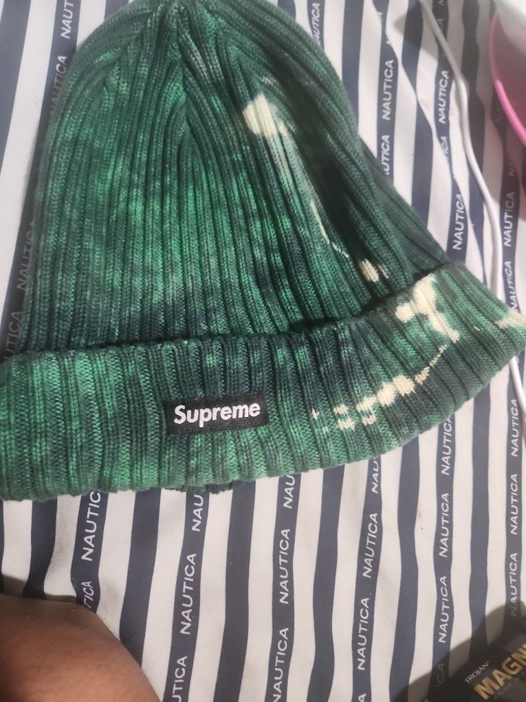 Supreme Green