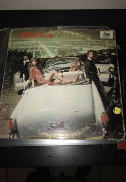 Tierra Vinyl