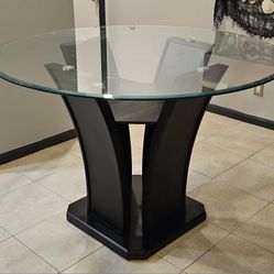 Dining Room Kitchen Table - Safety Glass Top