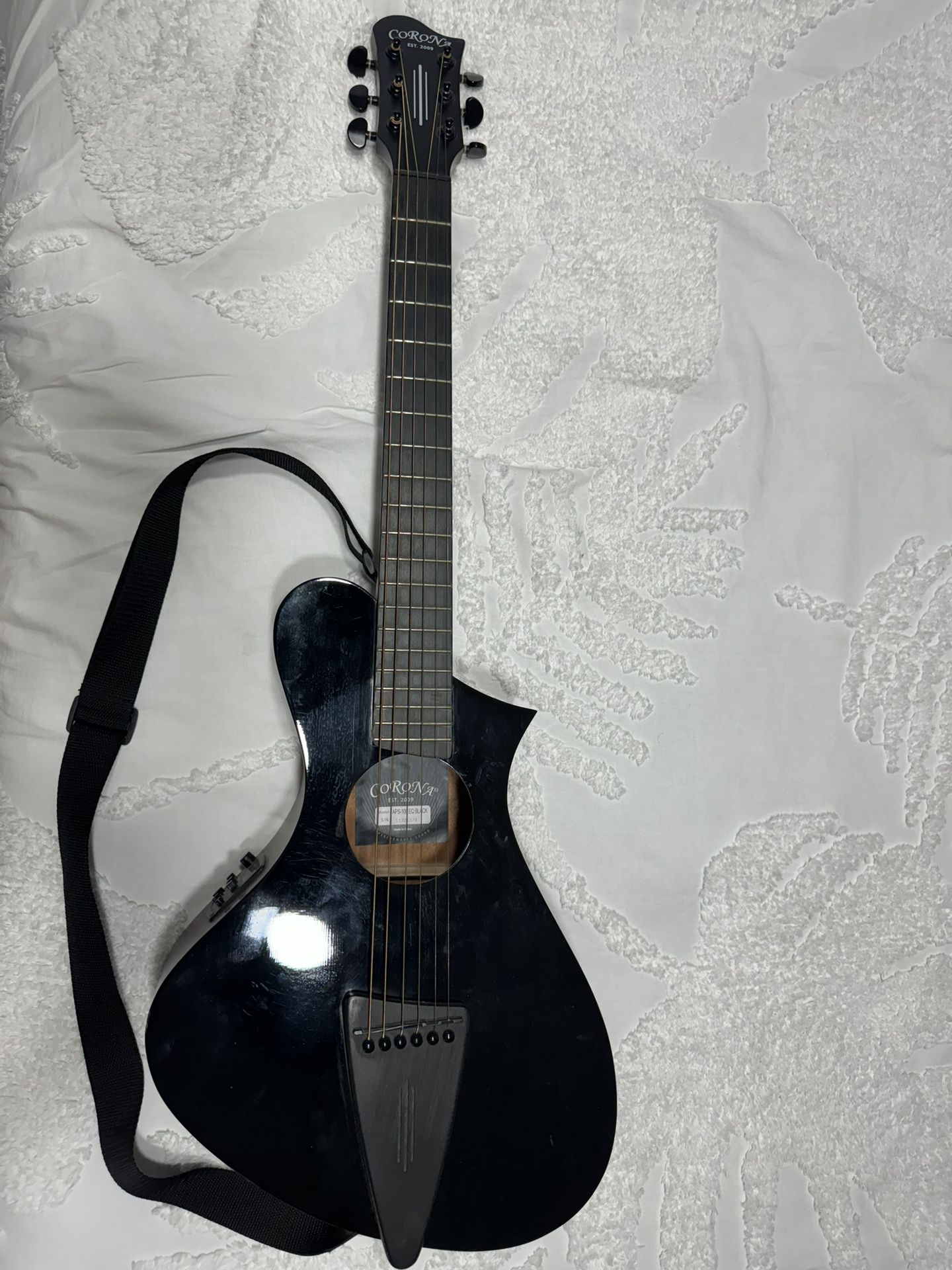 Corona APS-100 EQ Guitar