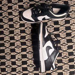 Nike Panda Dunks