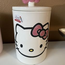 Large hello kitty Jar-2 Available