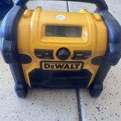 Pro Tool Bundle – Dewalt, Little Giant Ladder, Crimper, Fish Tapes & More