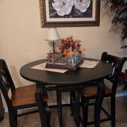  Country Style Cafe High Top Table and 2 Chairs - High End Quality, One of a Kind