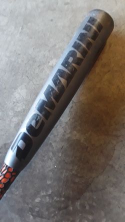 DeMarini Paradox baseball bat