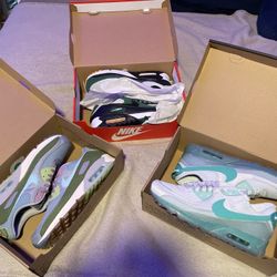 Nike Air Maxes Size 10