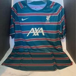 new womens nike liverpool jersey sz large