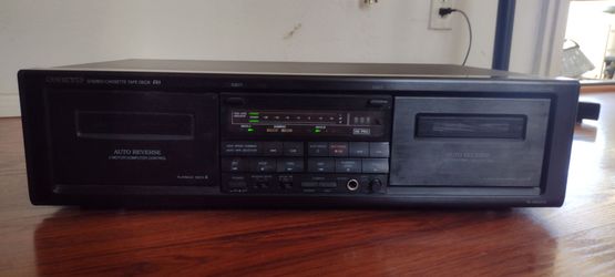 Onkyo dual cassette player as is