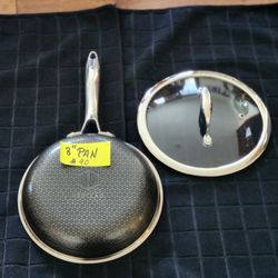 Hexclad. New. 8 Inch Pan With Lid.