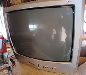 19" RCA TV Works Great