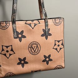 Women’s purse