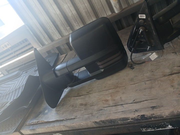 Chevy Silverado Side Mirrors