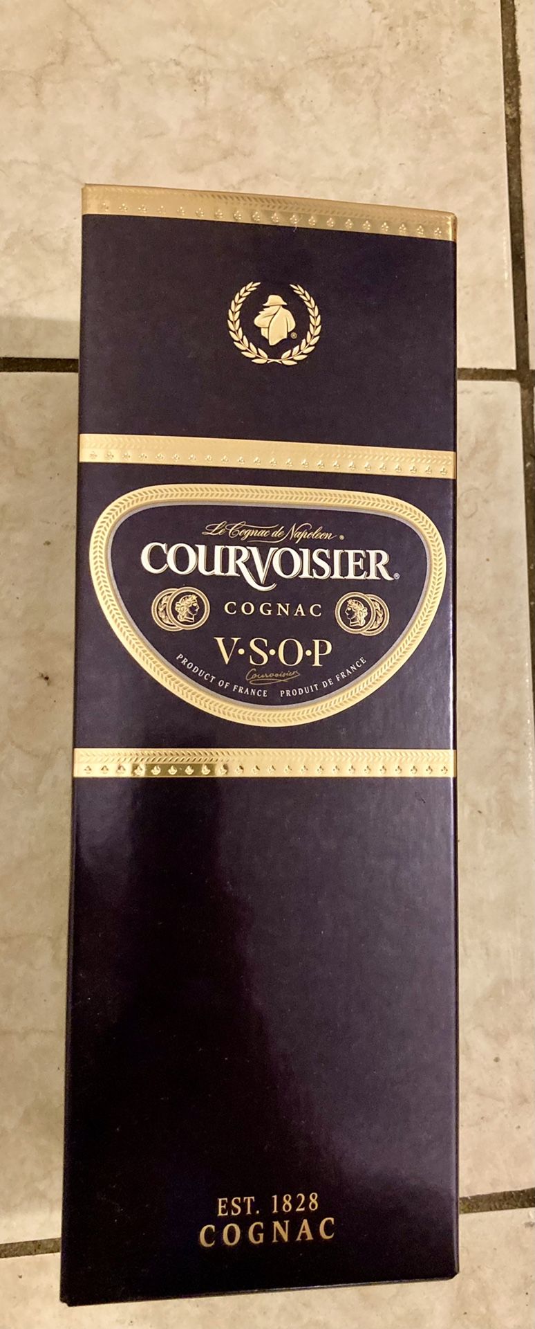 Liquor Box Only. Blue Gold Elegant Normal Wear