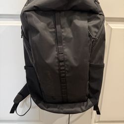 Patagonia black hole pack 25L
