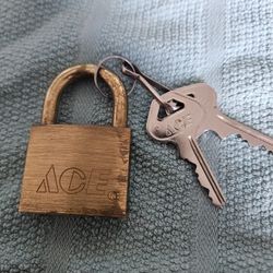 Brass Padlock With 2 Keys For $5