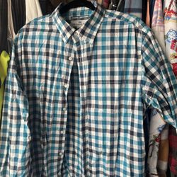 Plaid Button Up Shirts