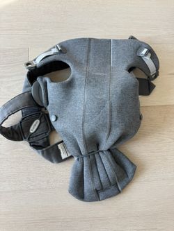 Baby Bjorn Carrier- Mini