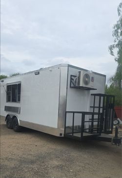 SALE FOOD TRAILER 8X20 🚃