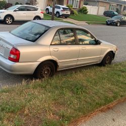 2000 Mazda Protege