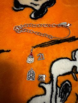 James Avery charm and bracelet