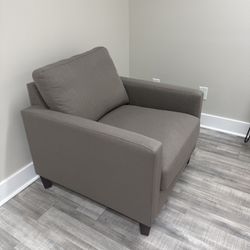 Scent Chair With Arms 