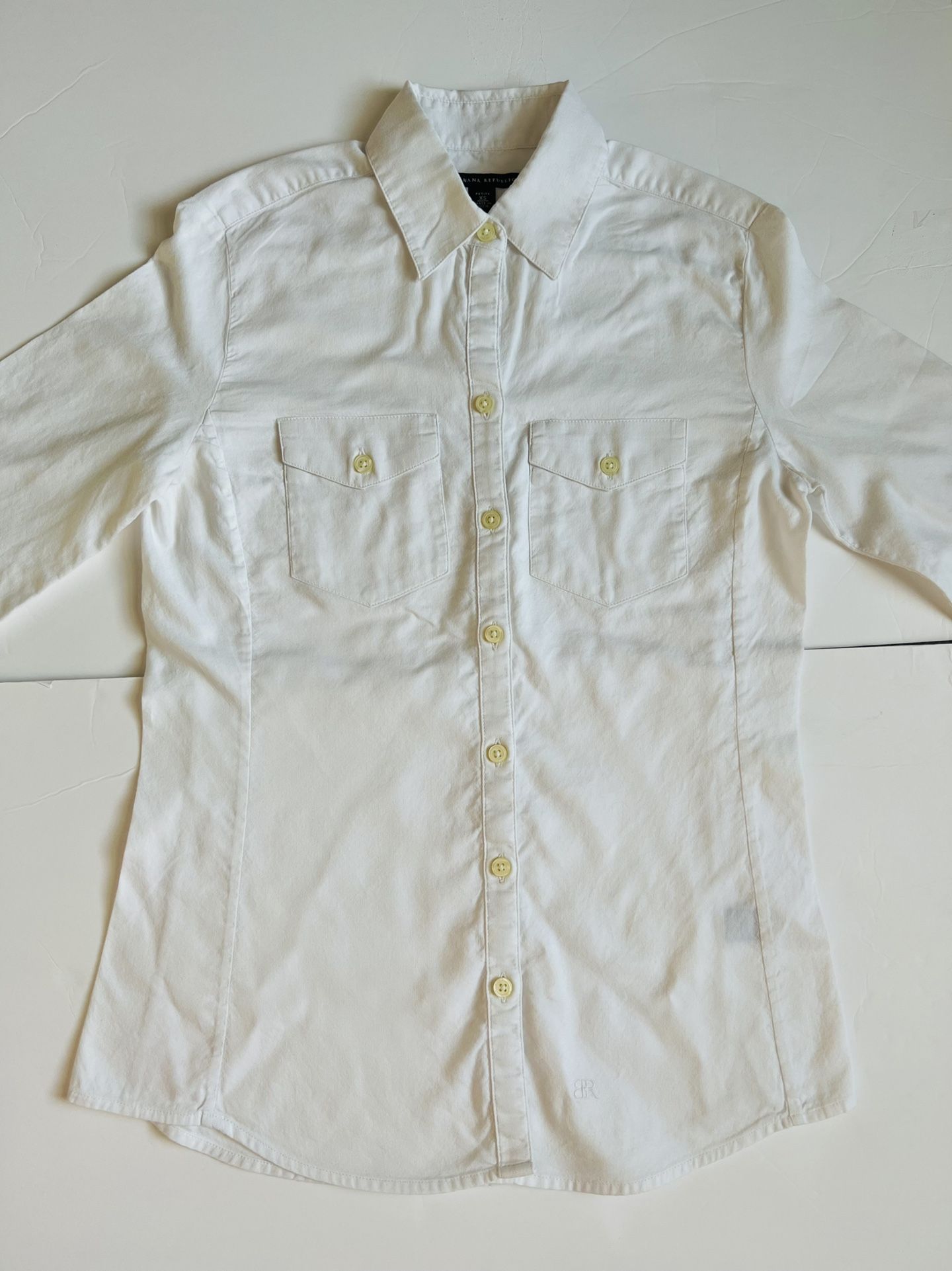 Banana Republic , White Button Up Long Sleeve Blouse