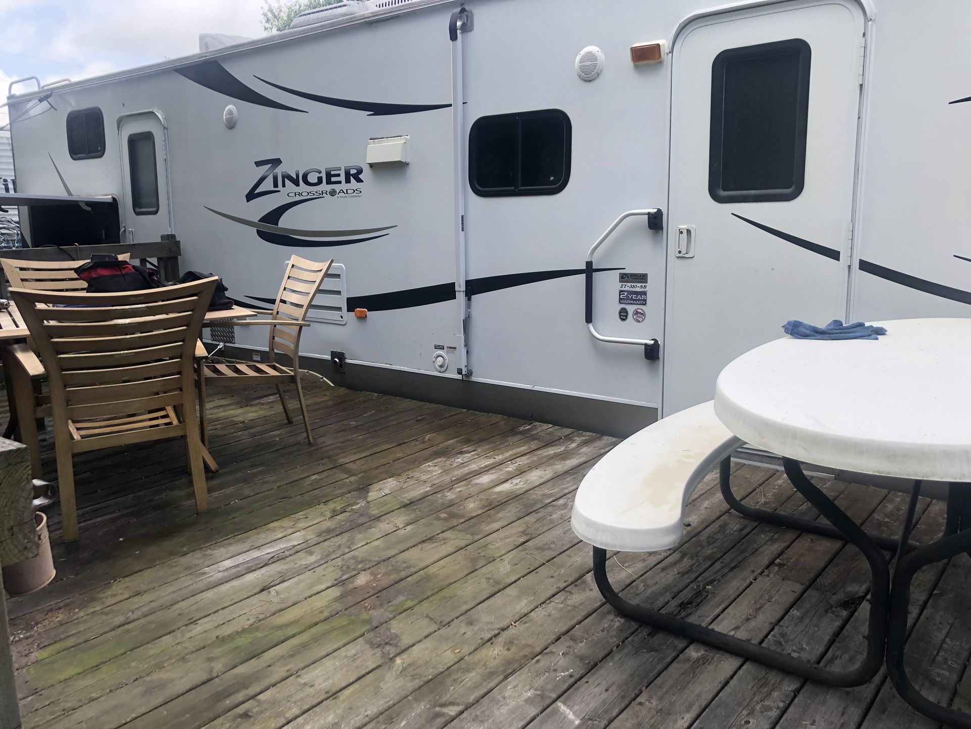 2011 thorn zinger