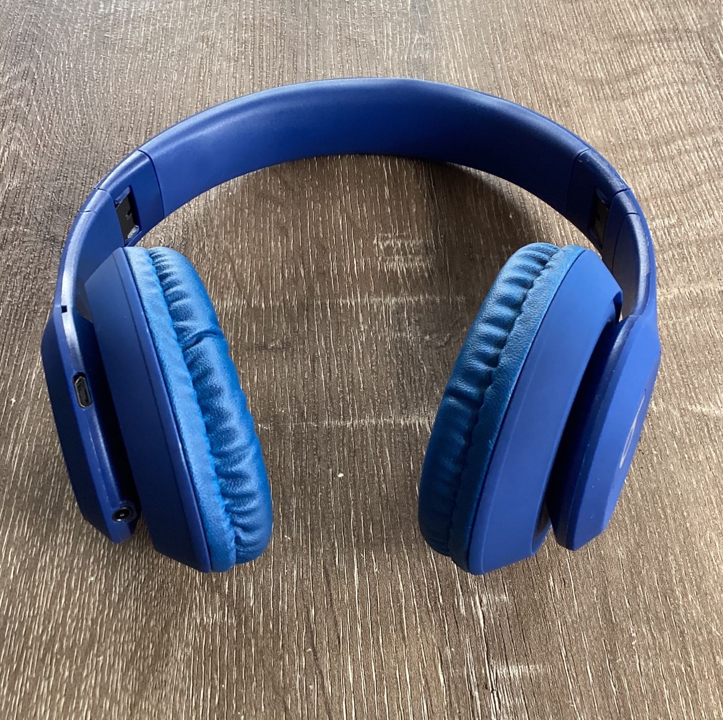 Beats Solo3 Wireless Headphones Blue 