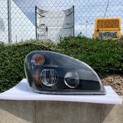 Freightliner Cascadia LED Headlight Passenger Side