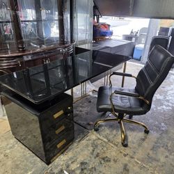 Office Desk With Chair