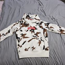 Supreme  Hoodie