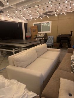 Restoration Hardware Belgian Track Arm Sofa – Nearly Brand New | Cream | 6’ Classic Depth