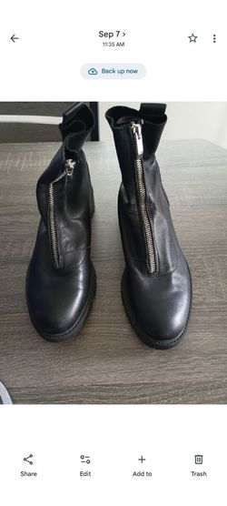 Women's boots